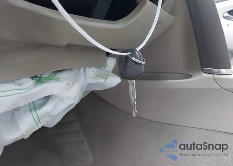 2011 Toyota Camry Le z USA, uszkodzony, nr VIN 4T1BF3EK0BU656743